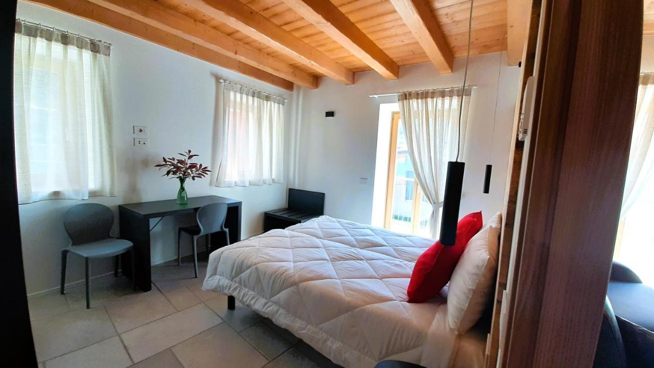 Garda Baldo Apartments_Vivaldi 托尔博莱 外观 照片