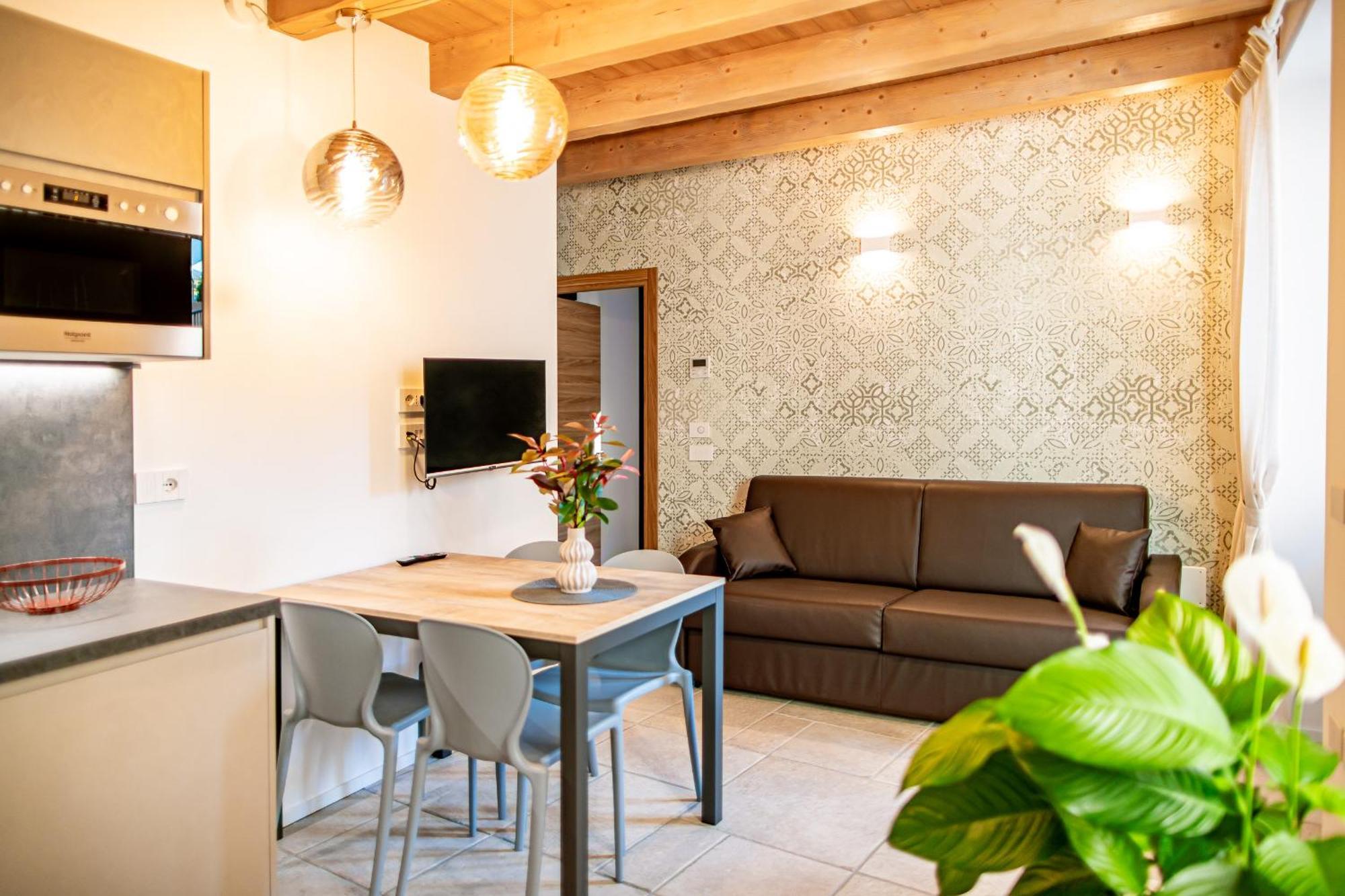 Garda Baldo Apartments_Vivaldi 托尔博莱 外观 照片